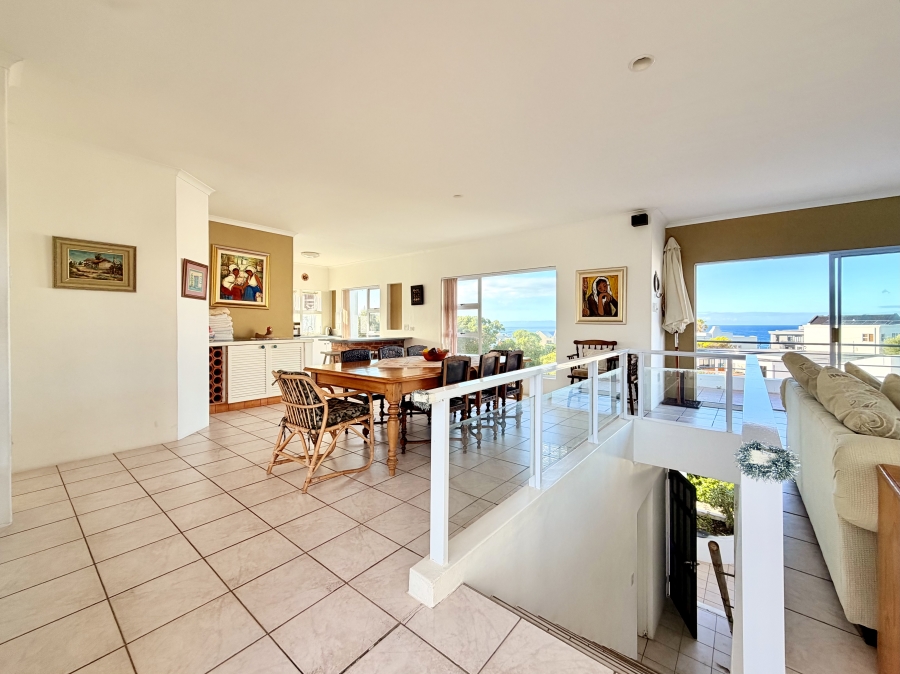 5 Bedroom Property for Sale in Vermont Western Cape